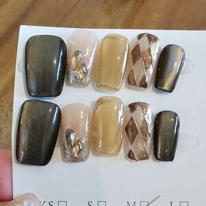 Brown & Gold Cat Eye Argyle Gems| Press on Nails - Handmade | Sz Medium